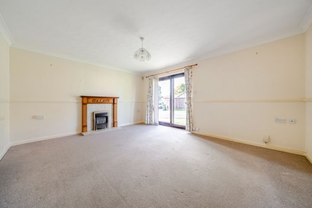 Meadowlake Close, Lincoln photo 3