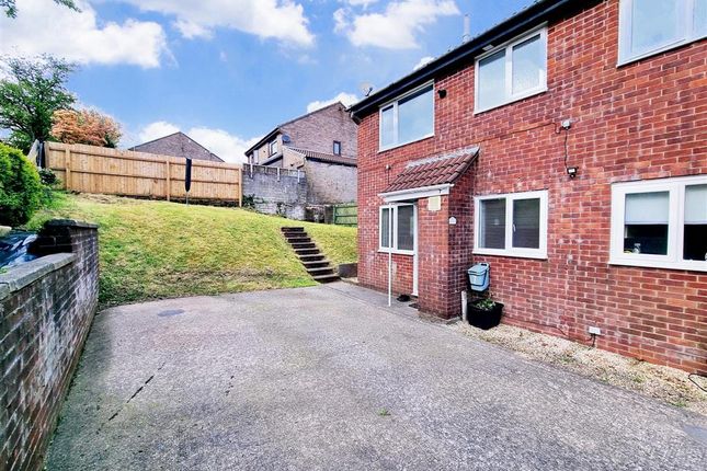 Thumbnail Property to rent in Bryn Nant, Caerphilly