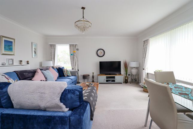 Thumbnail Flat for sale in Normandale, Bexhill-On-Sea
