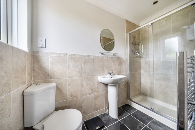 38, Silverston Avenue, Bognor Regis photo 4