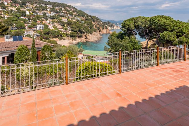 Villa for sale in Blanes, Costa Brava, Catalonia