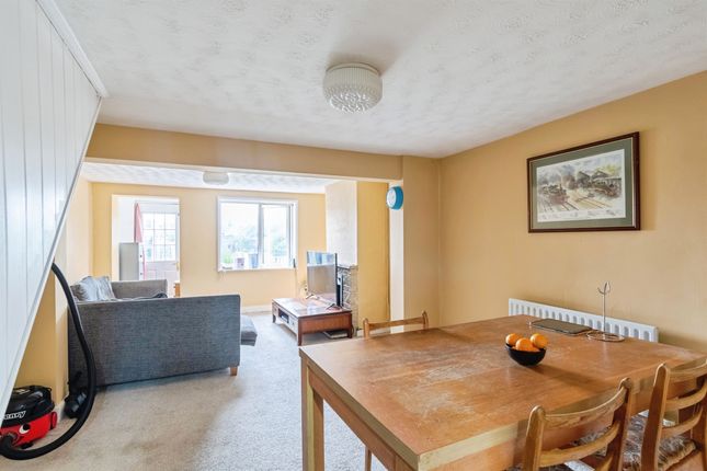 11, Surrey Place, TROWBRIDGE photo 4