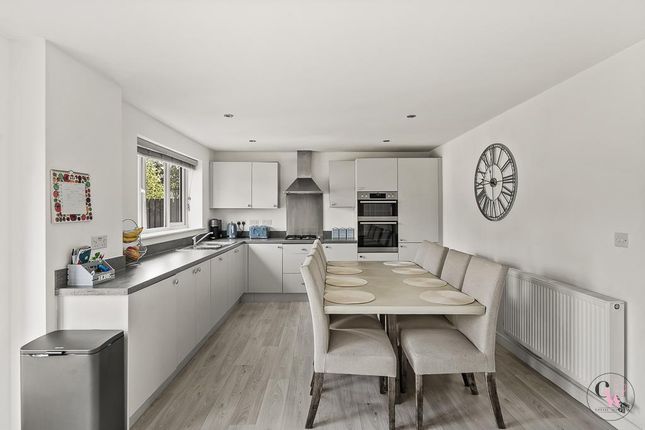 27, Stanthorne Drive, Winsford photo 3