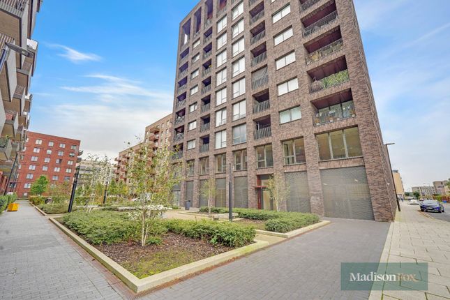 1-bed flat on Flat 20 Guthrum Court, 1, Cavendish Square, Royal Albert Wharf, £320,000