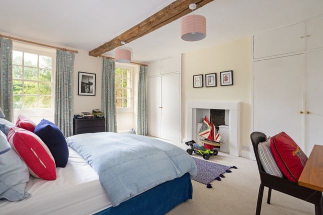 Baunton Mill Hous...