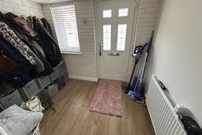 9, Katrine Road, Stourport-On-Severn photo 5