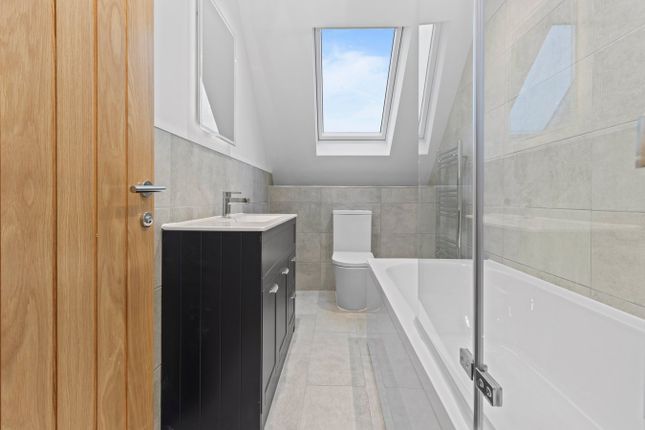 29, Seabourne Road, Bexhill on Sea photo 4