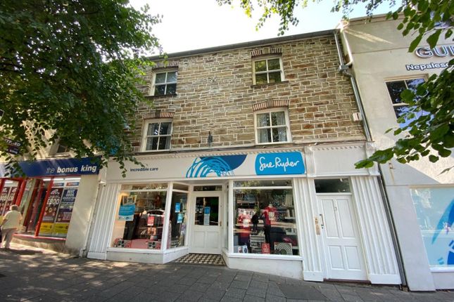 Thumbnail Flat to rent in The Moor, Falmouth