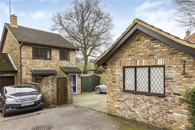 Country house for sale in Juniper Gardens, Welwyn, Hertfordshire