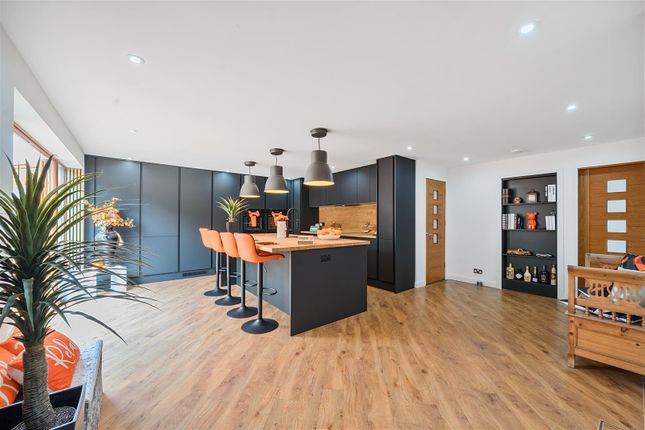 Main Kitchen