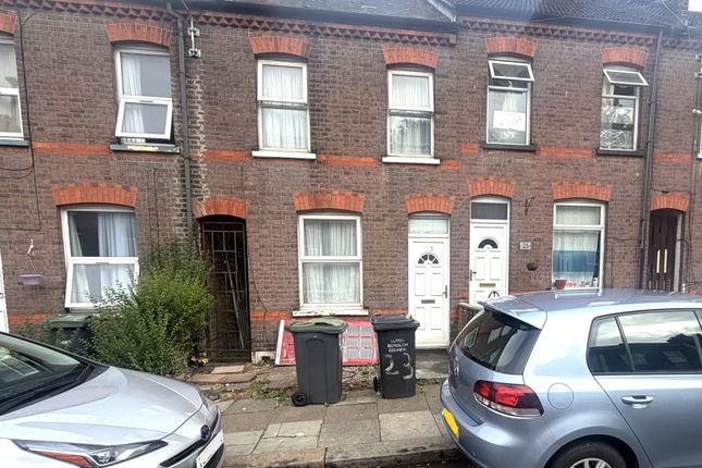 23, St. Peters Road, Luton photo 2