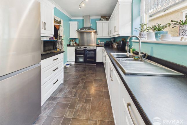 17, Lodge Road, Harwich photo 3