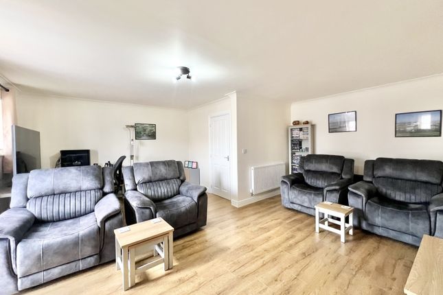 184, Holmfield Road, Bispham photo 2