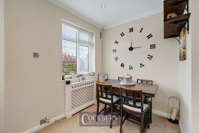 Parkview Road, London photo 4