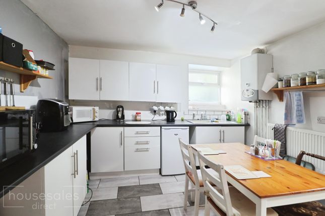 285, Cardiff Road, Aberdare photo 3