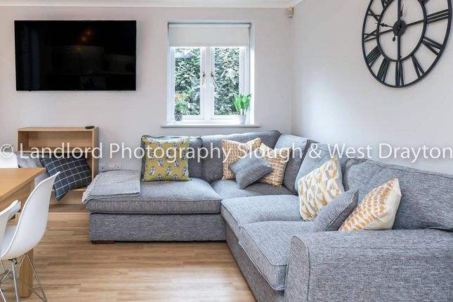Thumbnail End terrace house to rent in Broomfield, Guildford