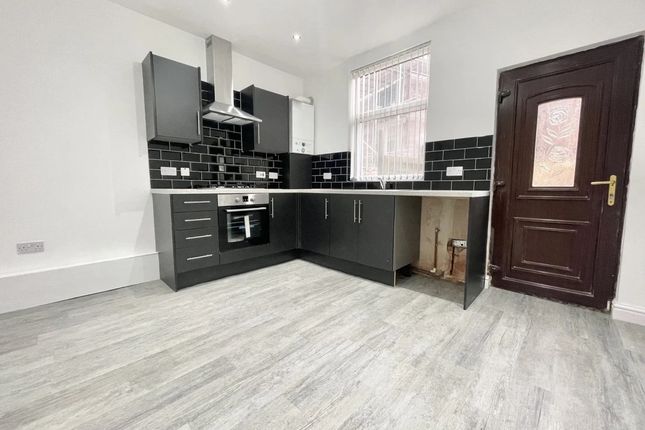 20, Ruth Square, Sheffield photo 2
