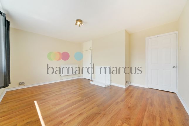 Thumbnail Flat to rent in South Park Road, London