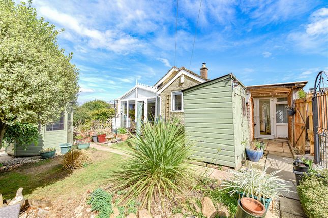 9, Byron Road, Dursley photo 4
