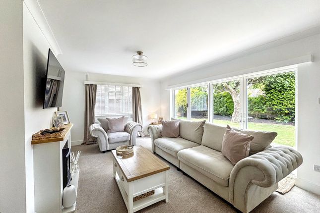 45, The Gorseway, Bexhill-on-Sea photo 2