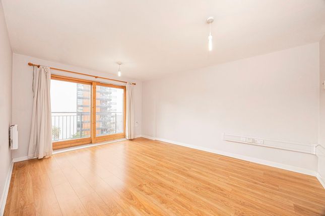 Apartment 124, Burford Wharf Apartments, London photo 2