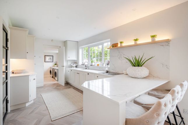 1 Mallinson Grove, Harrogate photo 4