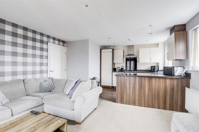 27 Paton Court, Nottingham photo 3