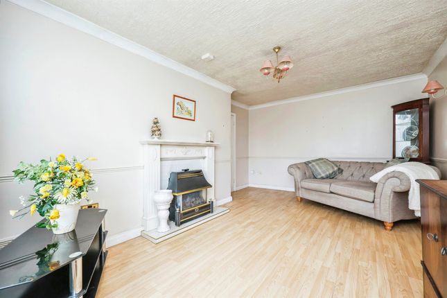 Detached bungalow for sale in Heather Close, Newthorpe, Nottingham