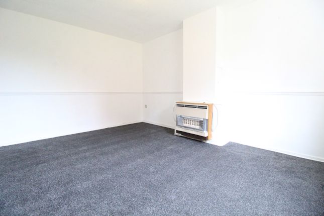 9, Weetman Gardens, Nottingham, Express Sales and Lettings photo 5