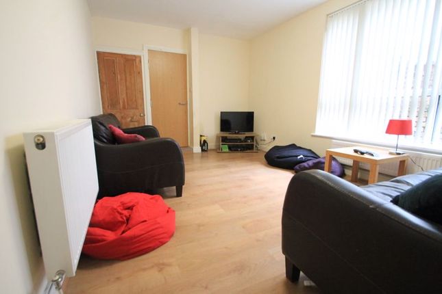 Terraced house to rent in Colum Road, Cathays, Cardiff