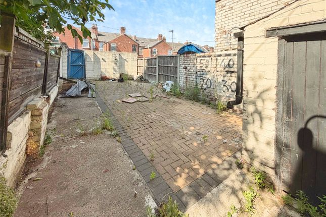 29, Victoria Road, South Yorkshire photo 3