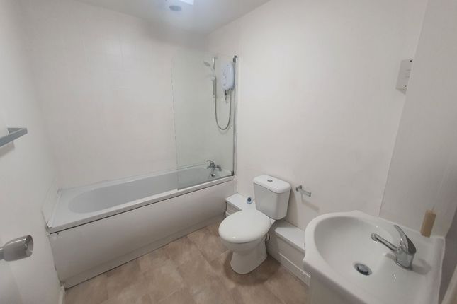 Flat to rent in The Strand, Lakeside Village, Sunderland