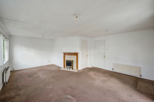 94, Palm Grove Court, Doncaster photo 3