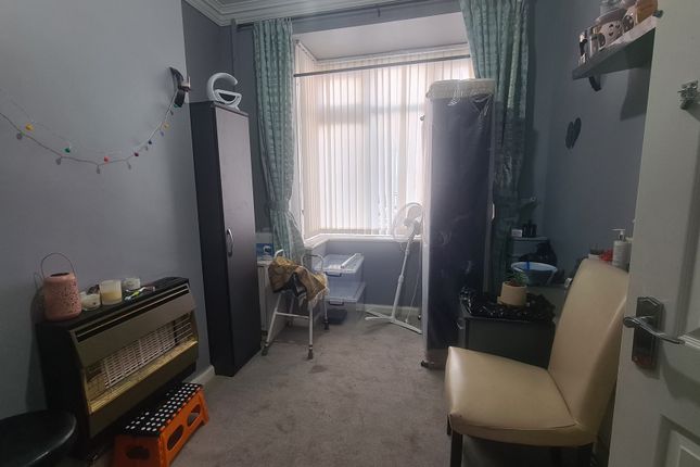 213 Percy Road, Sparkhill, Birmingham photo 3