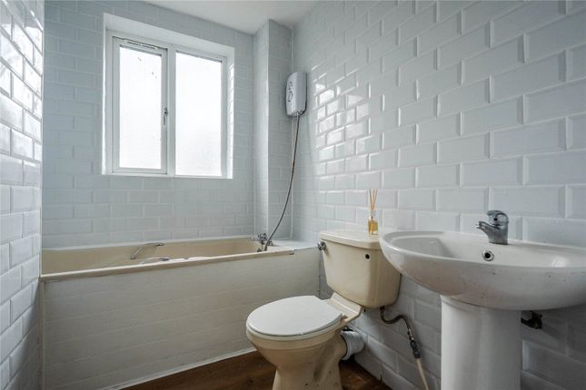 52b, Viceroy Court, Bedfordshire photo 4