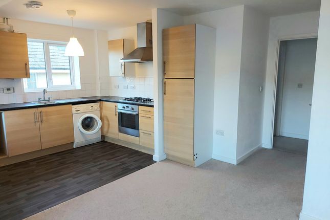 20 Lockview Court, Ebberns Road, Hemel Hempstead photo 3