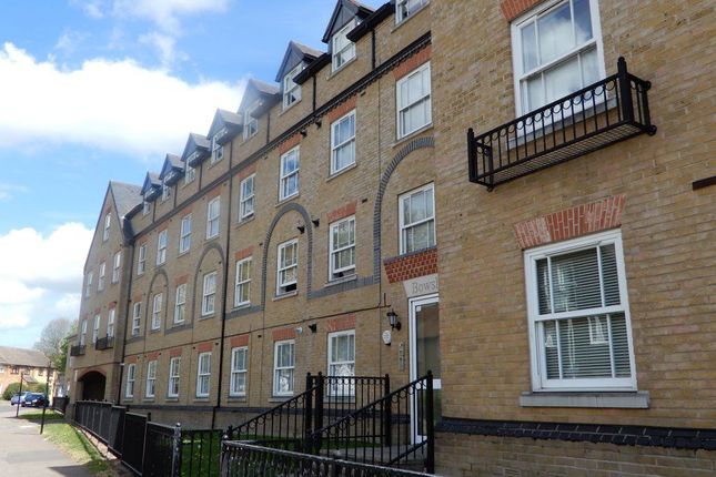 Bowsher Court, Ware photo 2