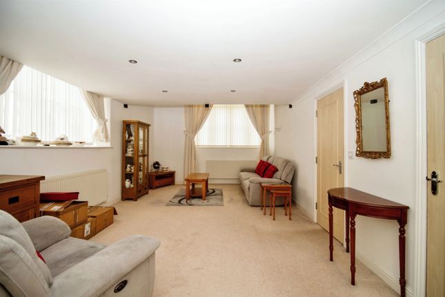 Flat for sale in Somerleigh Road, Dorchester