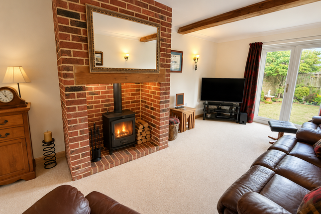 Tamgrove Cottage, Coldharbour, Gillingham photo 4