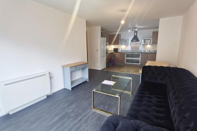 Thumbnail Flat to rent in St. Catherines Court, Maritime Quarter, Swansea