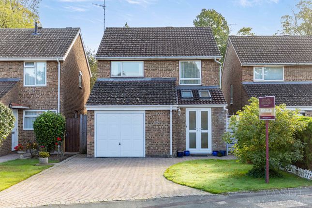 Thumbnail Detached house for sale in Grattons Drive, Crawley