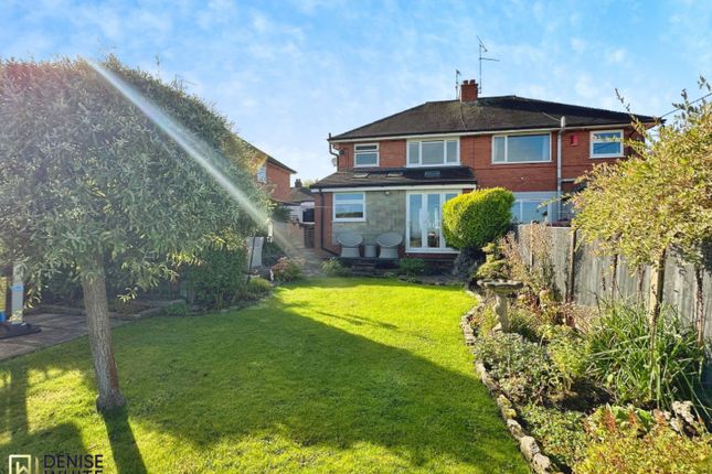 23, Heath Avenue, Staffordshire photo 3