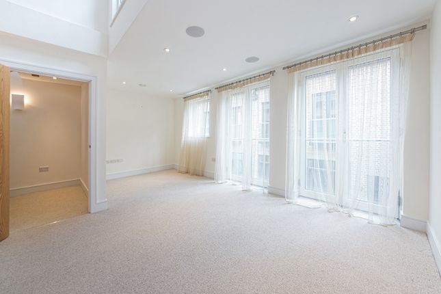 Mews house to rent in Tadema Road, London