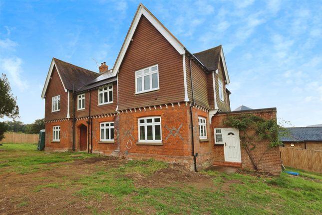 Thumbnail Semi-detached house to rent in Coldarbour Road, Sevenoaks