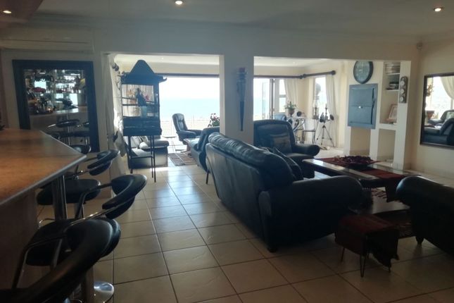 Detached house for sale in 4 Chestnut Avenue, Wave Crest, Jeffreys Bay, Eastern Cape, South Africa