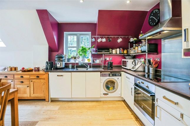 Flat 11, Malvern House, 2, Foxley Road, Kenley photo 4