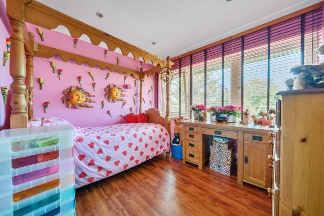 Bedroom6