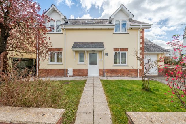 6 Ormonde Court, South Molton photo 2