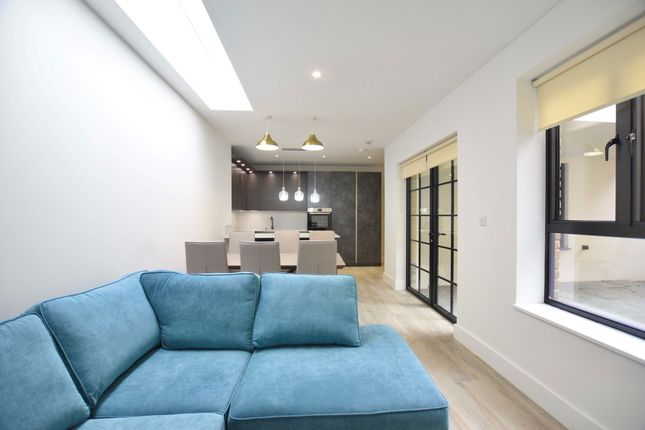 1 Belford House (Front Right) 53 Hampton Road, London photo 4