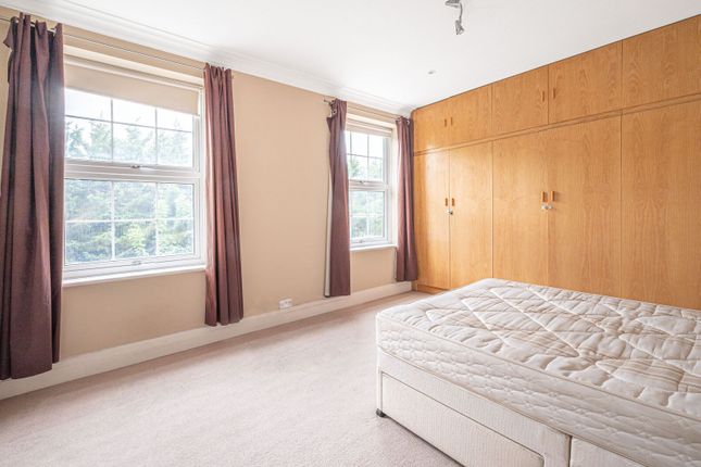 Hocroft Court, Child's Hill photo 4
